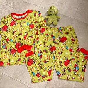 Dr. Seuss Unisex Youth Grinch Matching Family Pajama Set, 2-Piece w/Plushie